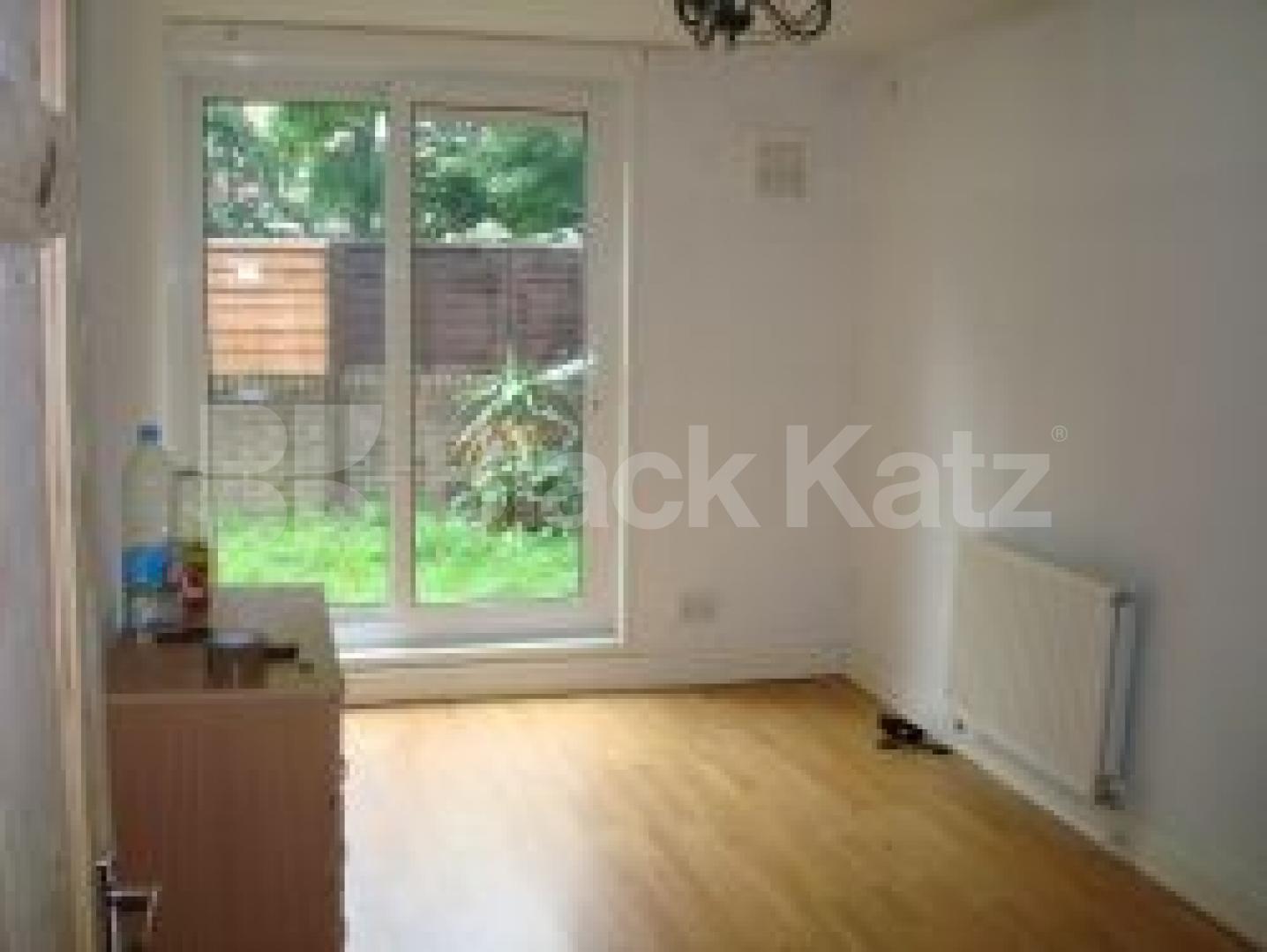			New Instruciton, 3 Bedroom, 1 bath, 1 reception Flat			 Girdle Stone Walk, Archway